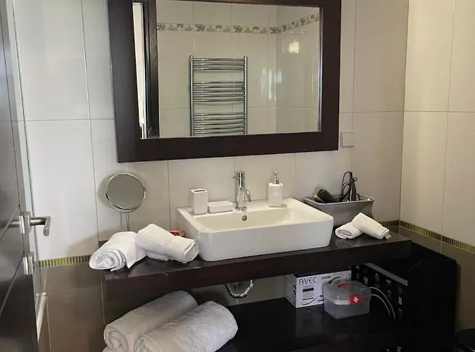 Breathtaking View Guesthouse2 *